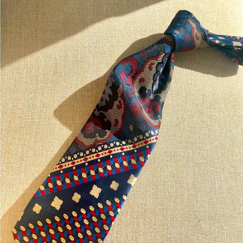 Luxurious men’s ties. All ties are in mint in excellent condition